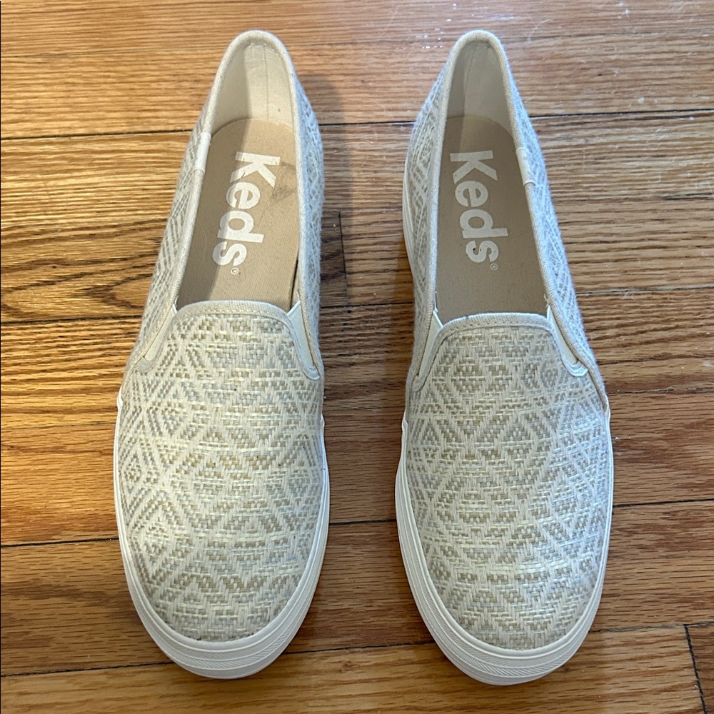 Keds Women's Patterned Cream Slip-On Sneakers - NWOT